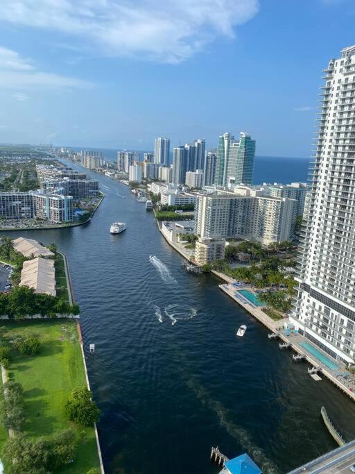 Amazing Studio Beach Walking Distance! 26B Hallandale Beach Eksteriør billede